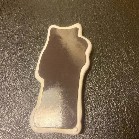 Cat Magnet - Picture 2 of 3